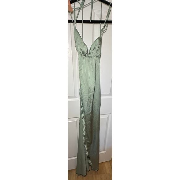 High Slit Maxi Dress - Picture 4 of 6